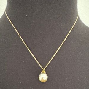 Elegant 14k Tahitian gray Pearl Necklace